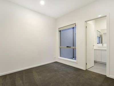 49 Kanangra Terrace, Wollert