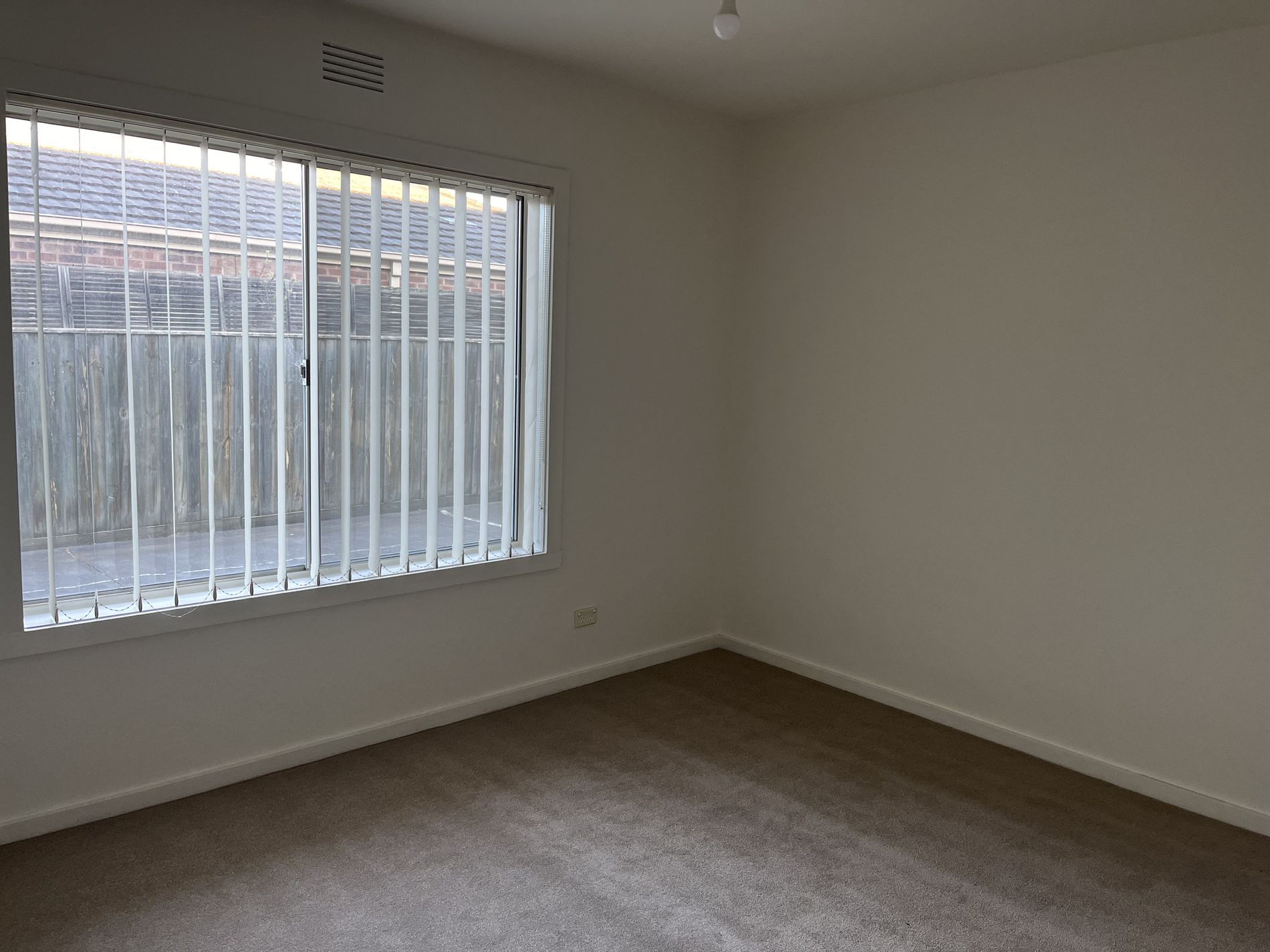 5 / 9 Finchaven Street, Herne Hill