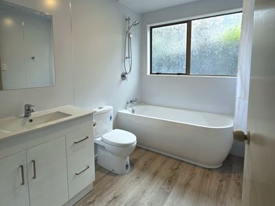 18 Mercury Way, Whitby