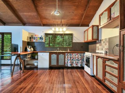 75 Callistemon Rd, Howard Springs