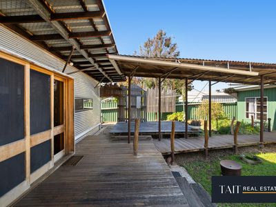 61 Docker Street, Wangaratta