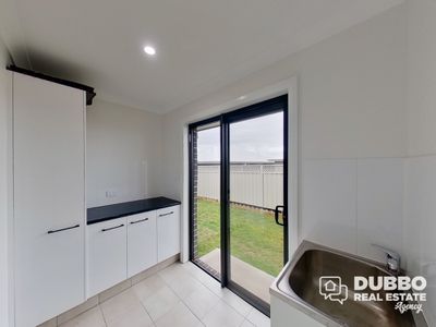 25 Montezuma Terrace, Dubbo