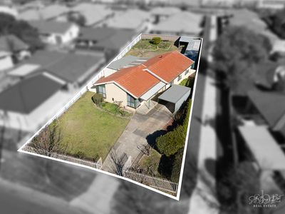 477 HENDERSON STREET, Lavington
