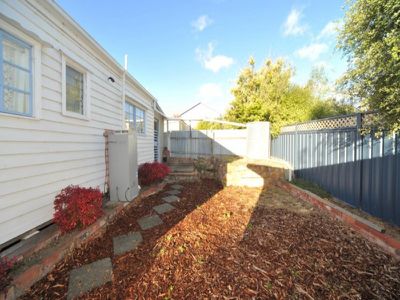 2 Hunter Street, Castlemaine