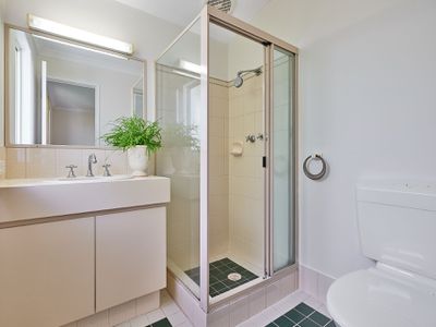 2 / 18 Drabble Road, Scarborough