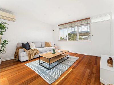 1 / 12 Embankment Grove, Chelsea