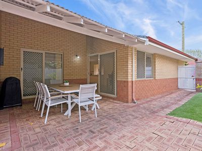 46 Lyall Street, Redcliffe