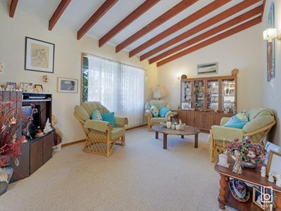 16 Nicholson Crescent, Toukley