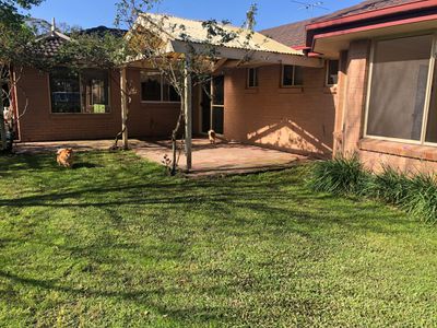 14 Hayward Place, Cooranbong