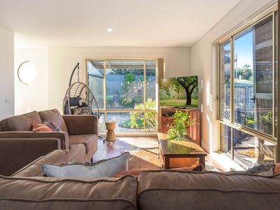 10B Elizabeth Parade, Tura Beach