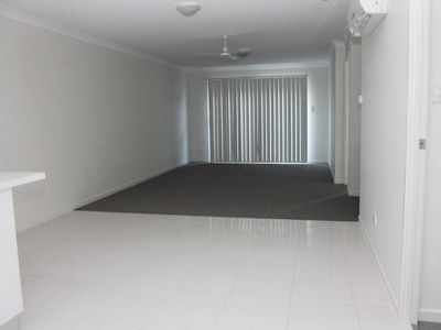 2 / 18 Tawney Street, Lowood