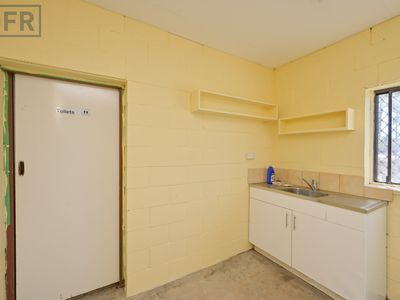 20 Lionel Street, Naval Base