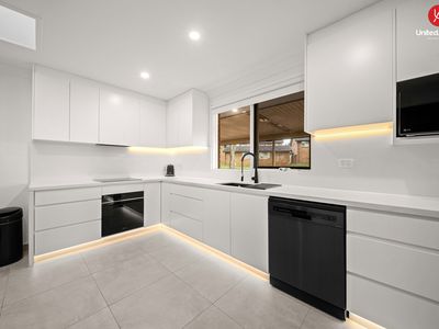 8 Lostock Place, Leumeah