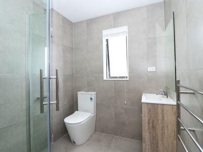 13B Crestview Rise, Papakura