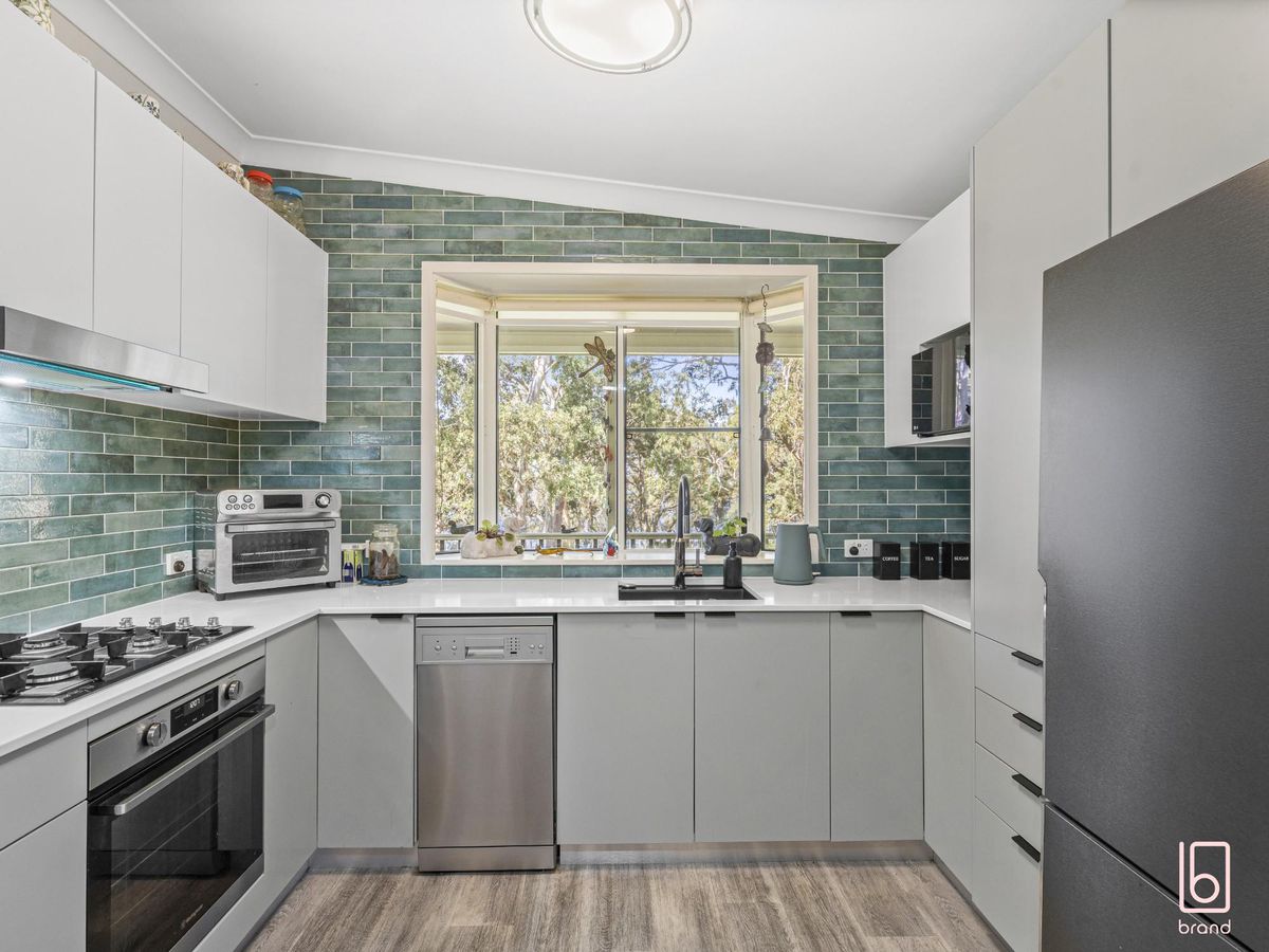 4 / 186 Sunrise Avenue, Halekulani