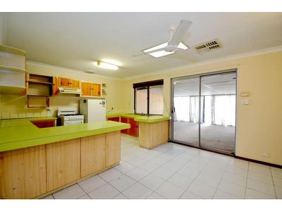 104 Dellar Road, Maddington