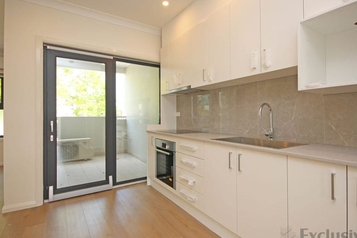 1 / 128 Percival Road, Stanmore