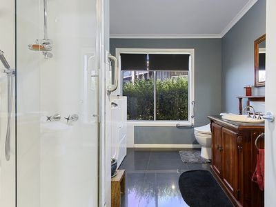20312 Bass Highway, Cowrie Point