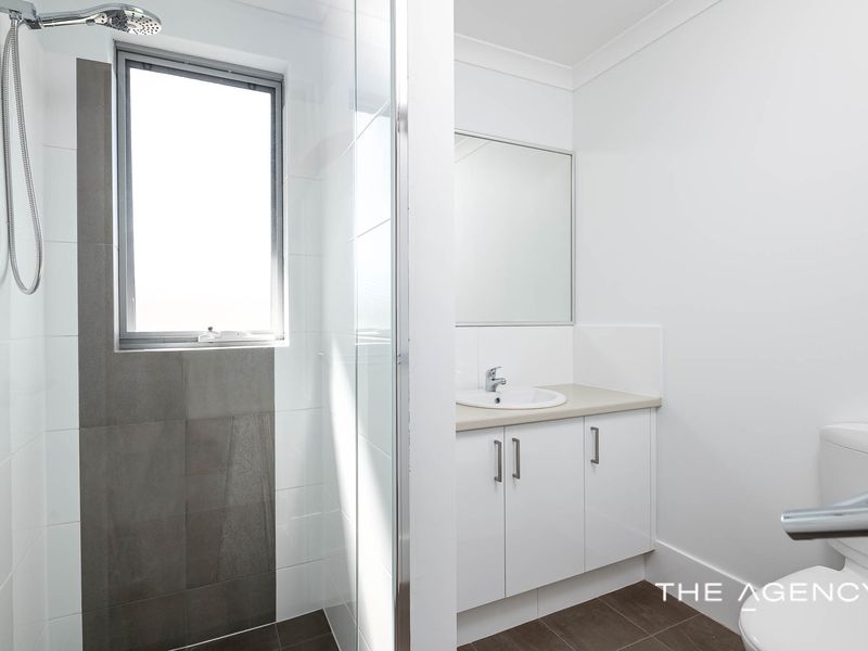 4B Plane Court, Beldon