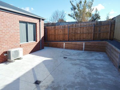 2 / 6 Synnott Street, Hamlyn Heights