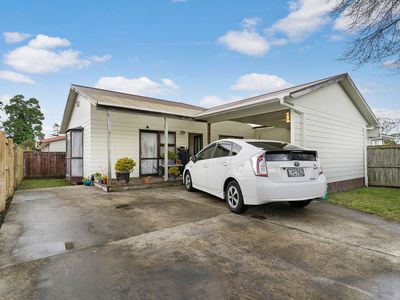 1 Riverpark Crescent, Henderson