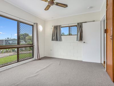 5 Mackellar Close, Edmonton