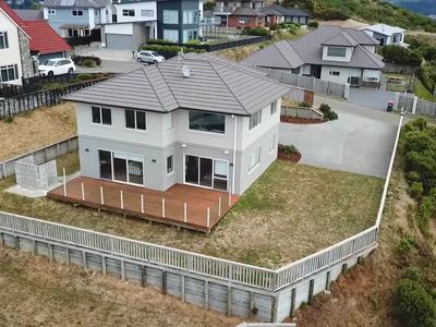 12 Kahurangi Heights, Aotea
