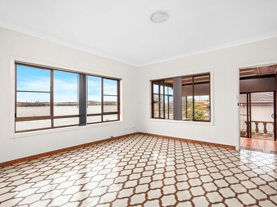 132 Lakeview Parade, Primbee
