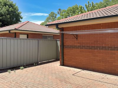 2 / 21 Bandon Street, Forbes