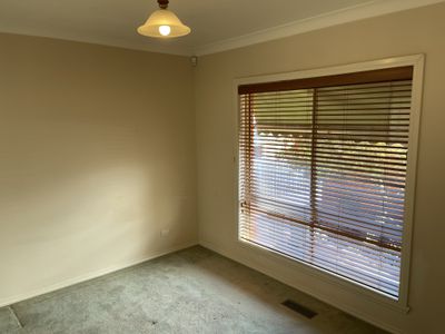 2 / 28 Chapman Avenue, Glenroy