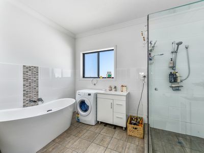2 & 4 / 2 Ethel Street, Beachport