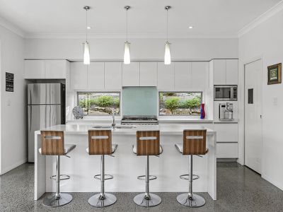 2 Yallanbee Court, Wongawallan