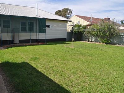 154 Farnell St, Forbes