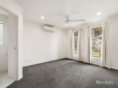 8 Jising Court, Doncaster East