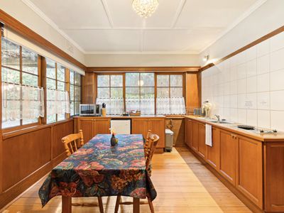 10 Observatory Road, Mount Dandenong