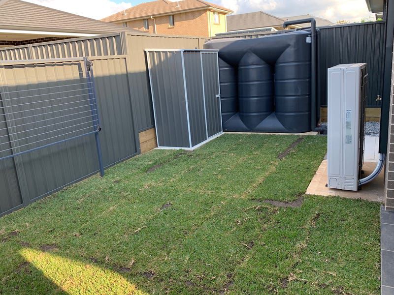 13 Golden Wattle Avenue, Gregory Hills