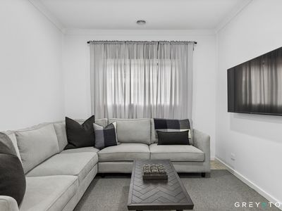 31 Crown Drive, Fraser Rise