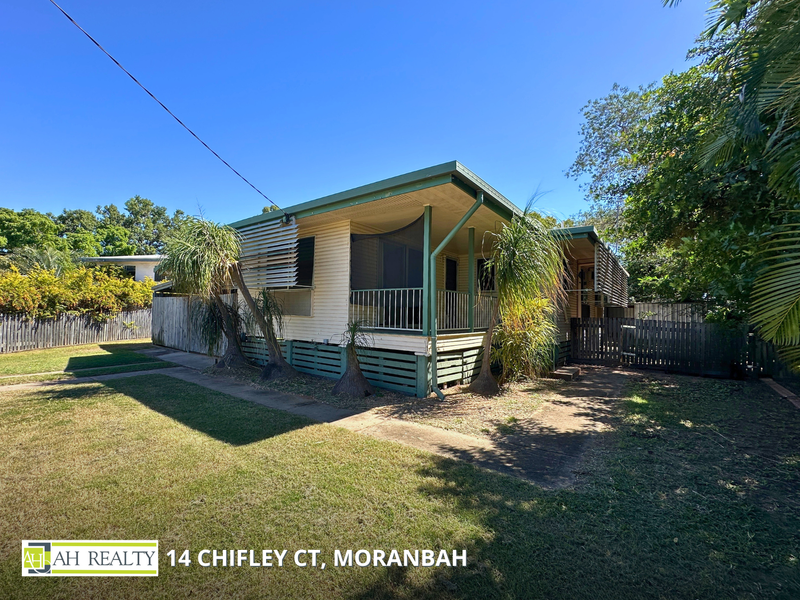 14 Chifley Court, Moranbah