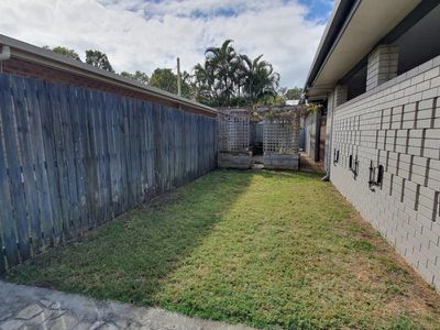 12 Prince Street, Urangan