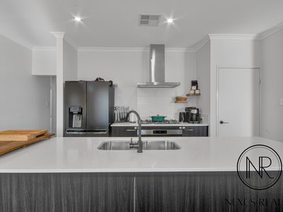 8 Arbon Street, Wellard
