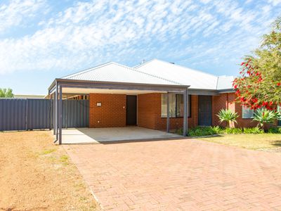 64 Mosedale Avenue, Usher