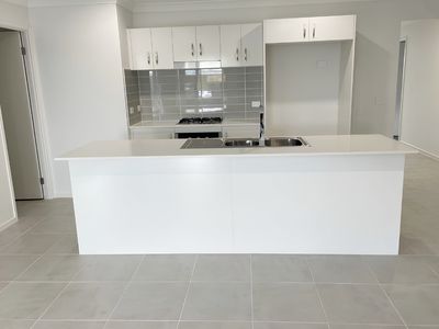 35 Woongarrah Drive, Woongarrah