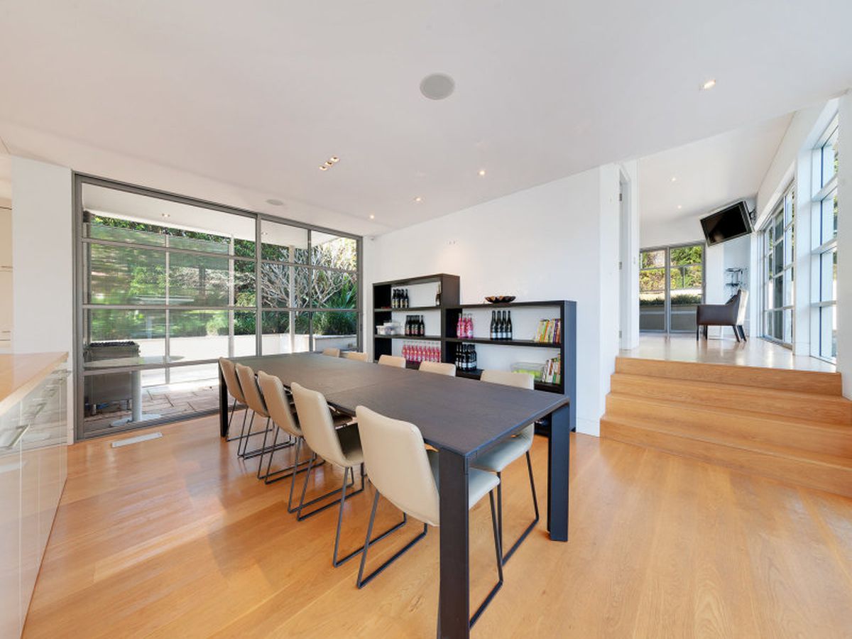 106-108 Seaforth Crescent, Seaforth