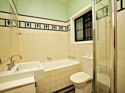 28 wollongong Road, Arncliffe