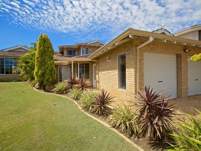 24 Breadsall Close, Carine