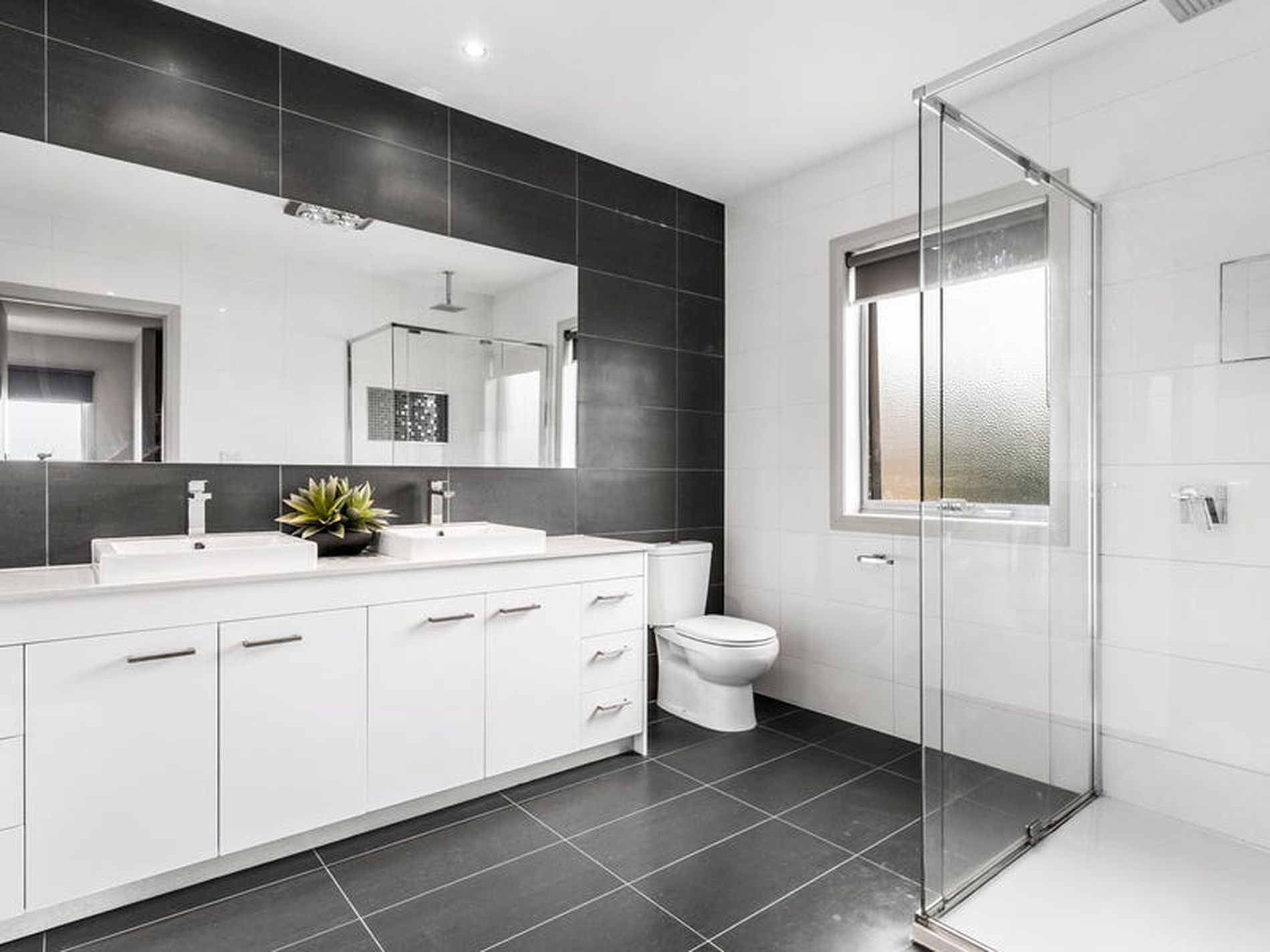 4 Brookshaw Street, Bell Post Hill