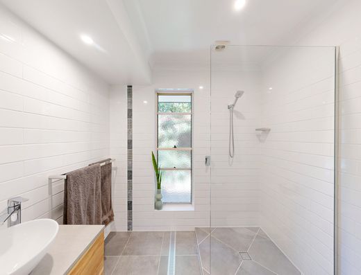 Your Private Family Oasis in a Peaceful Cul-de-Sac image 9