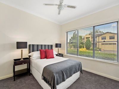 1 McGee Place, Baulkham Hills