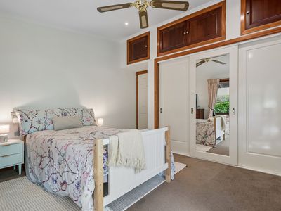 62 Taylors Road, Mount Macedon