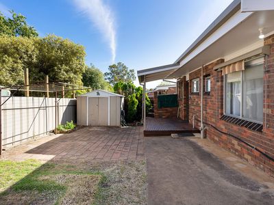 2 / 43 William Street, Castlemaine